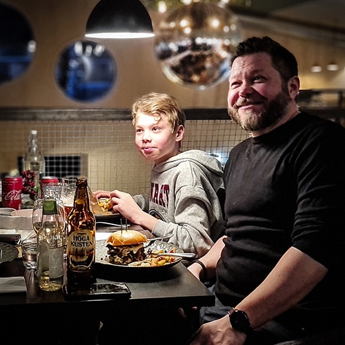 restaurang vinter vardagsrummet höga kusten friluftsbyn 1